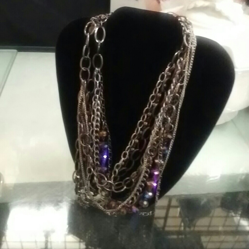 Six strings necklace